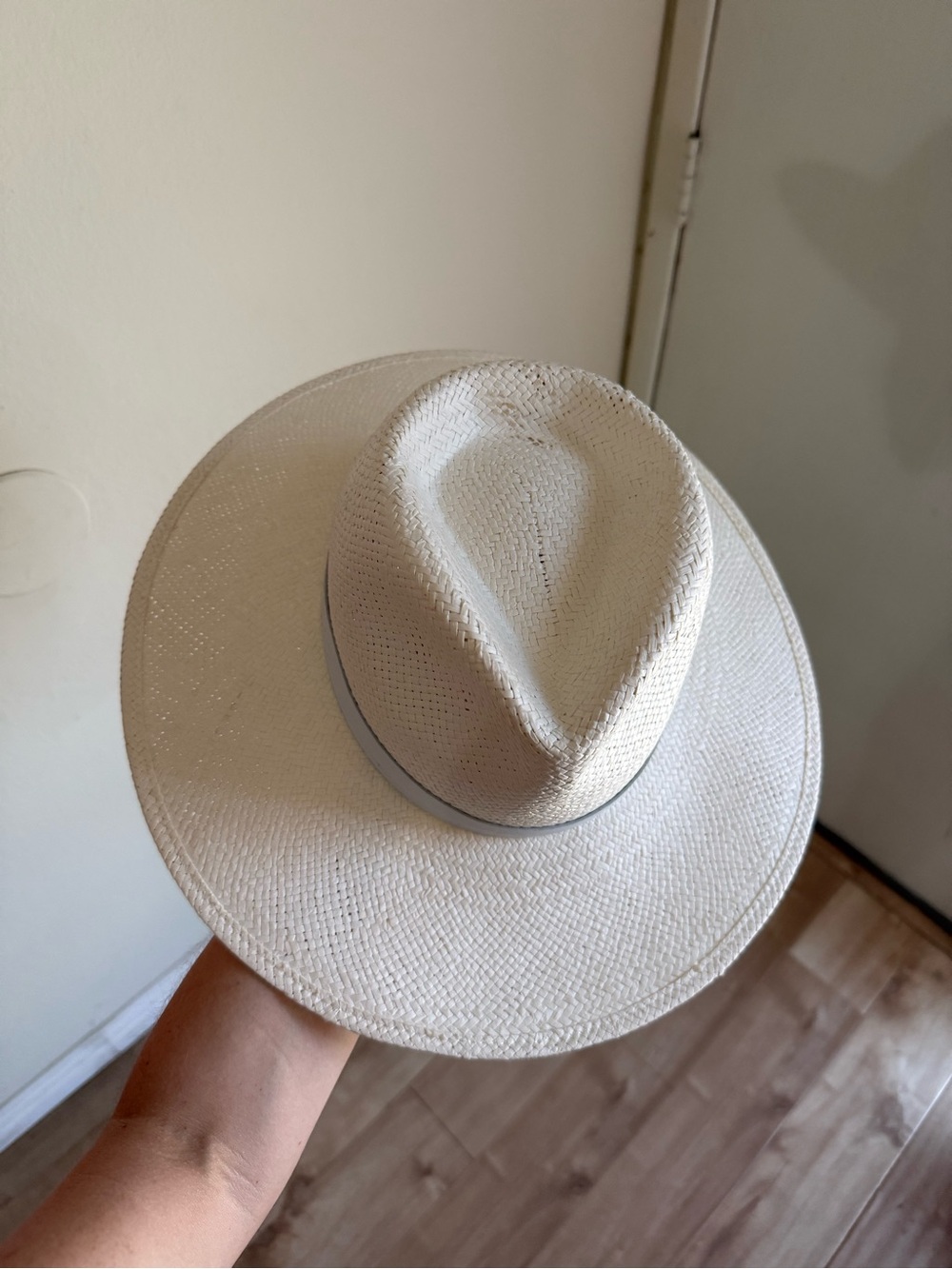 Janessa Leone Zoe Straw Wide-Brim Hat in Bleach - Picture 2 of 5
